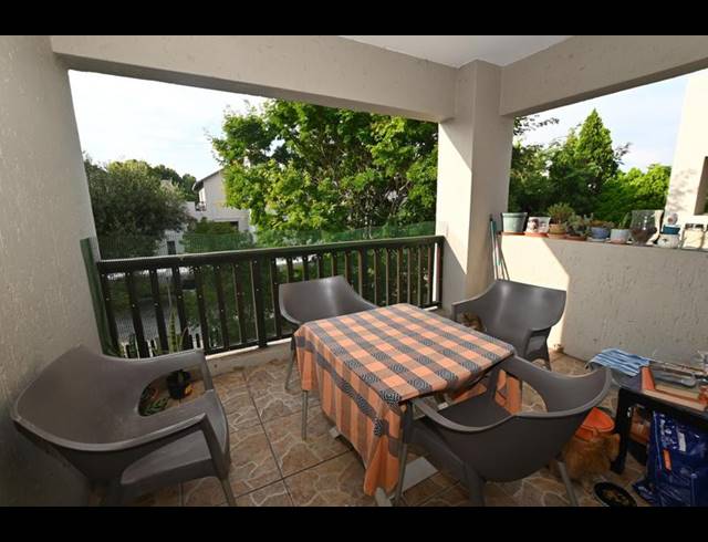 2 BEDROOM APARTMENT FOR SALE IN PAULSHOF
